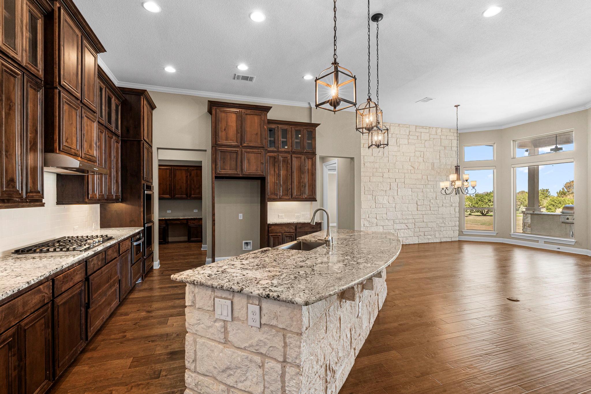 444 Bold Sundown, Liberty Hill, TX 78642