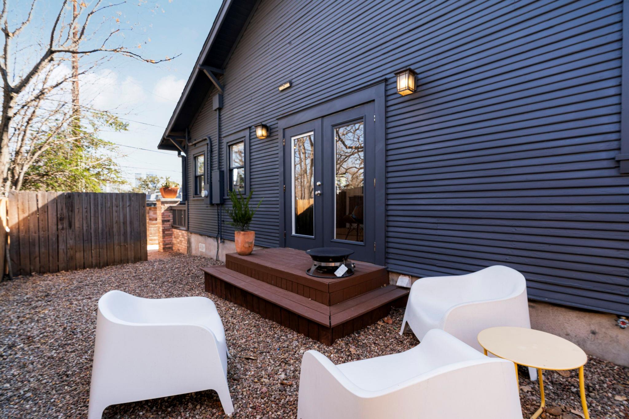 900 W Lynn St, Austin, TX 78703