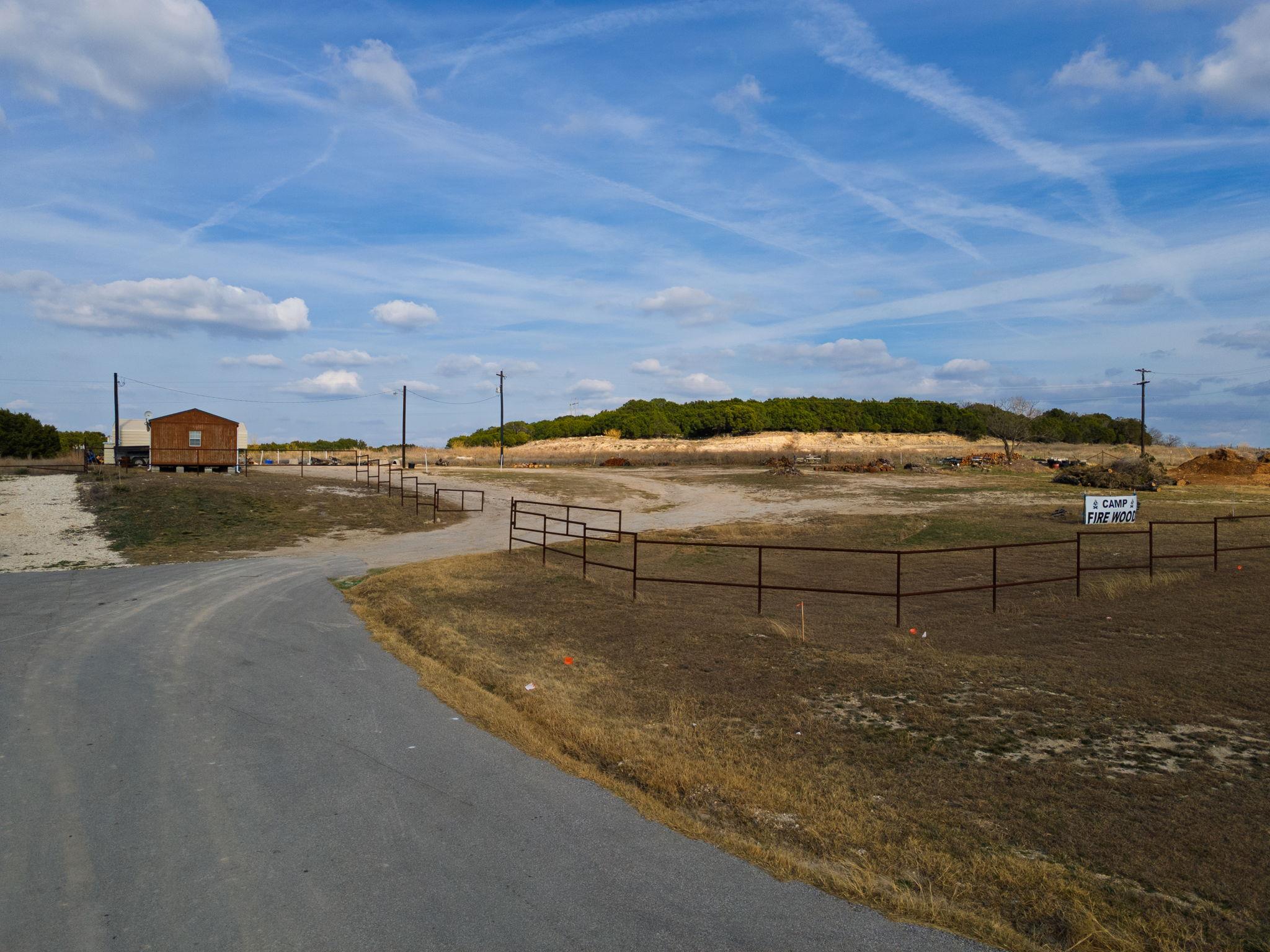 774 N 183 Highway, Lampasas, TX 76550