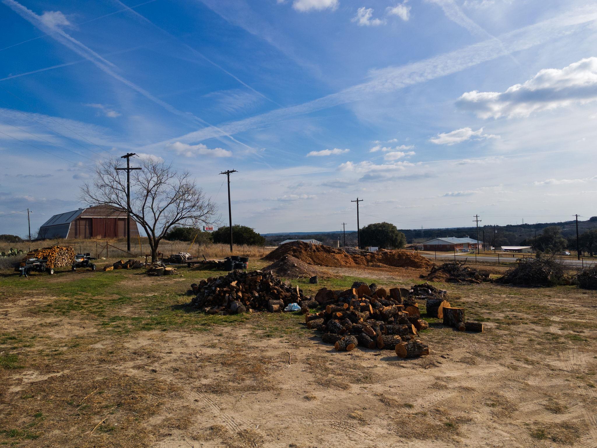 774 N 183 Highway, Lampasas, TX 76550