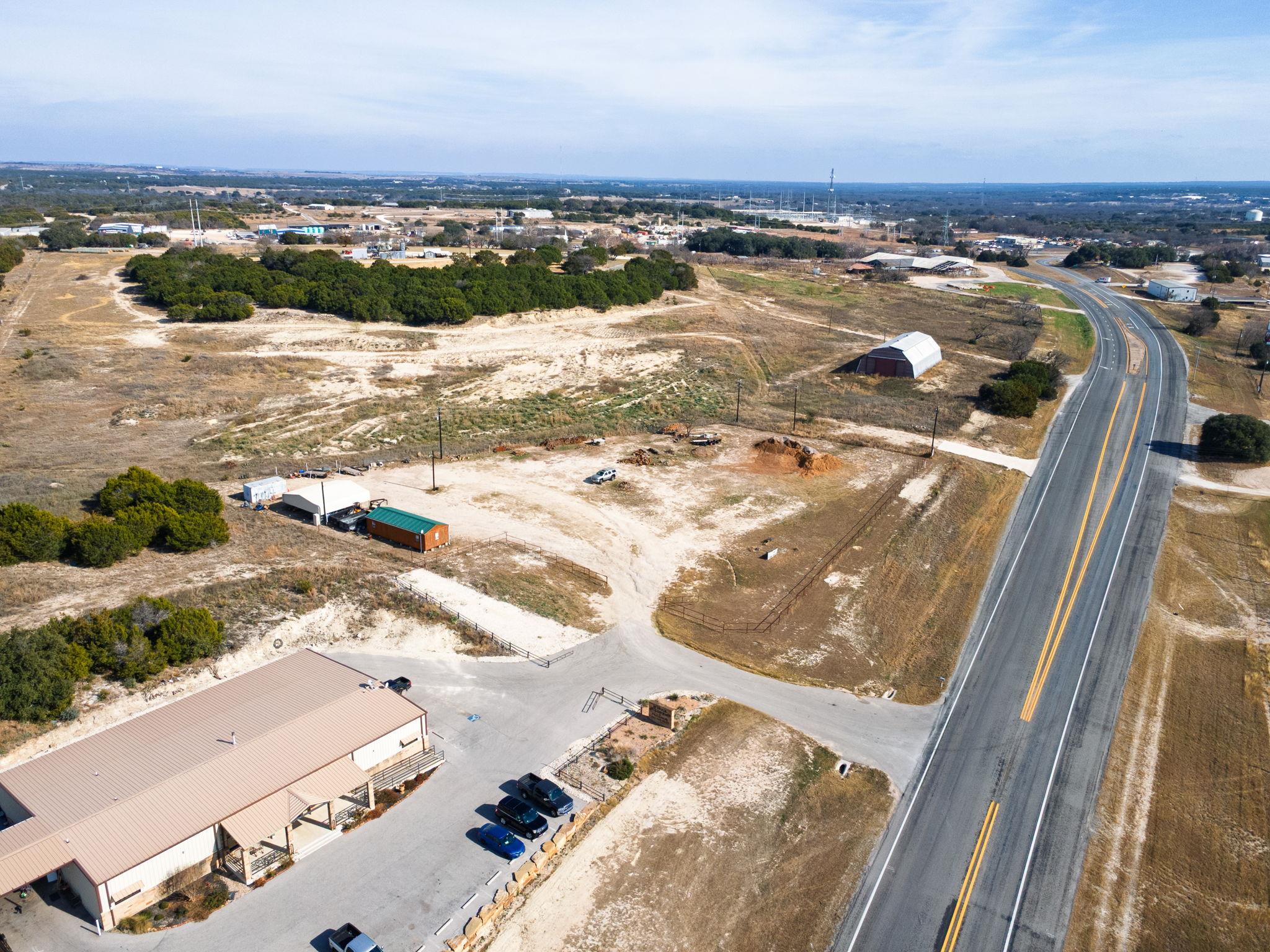 774 N 183 Highway, Lampasas, TX 76550