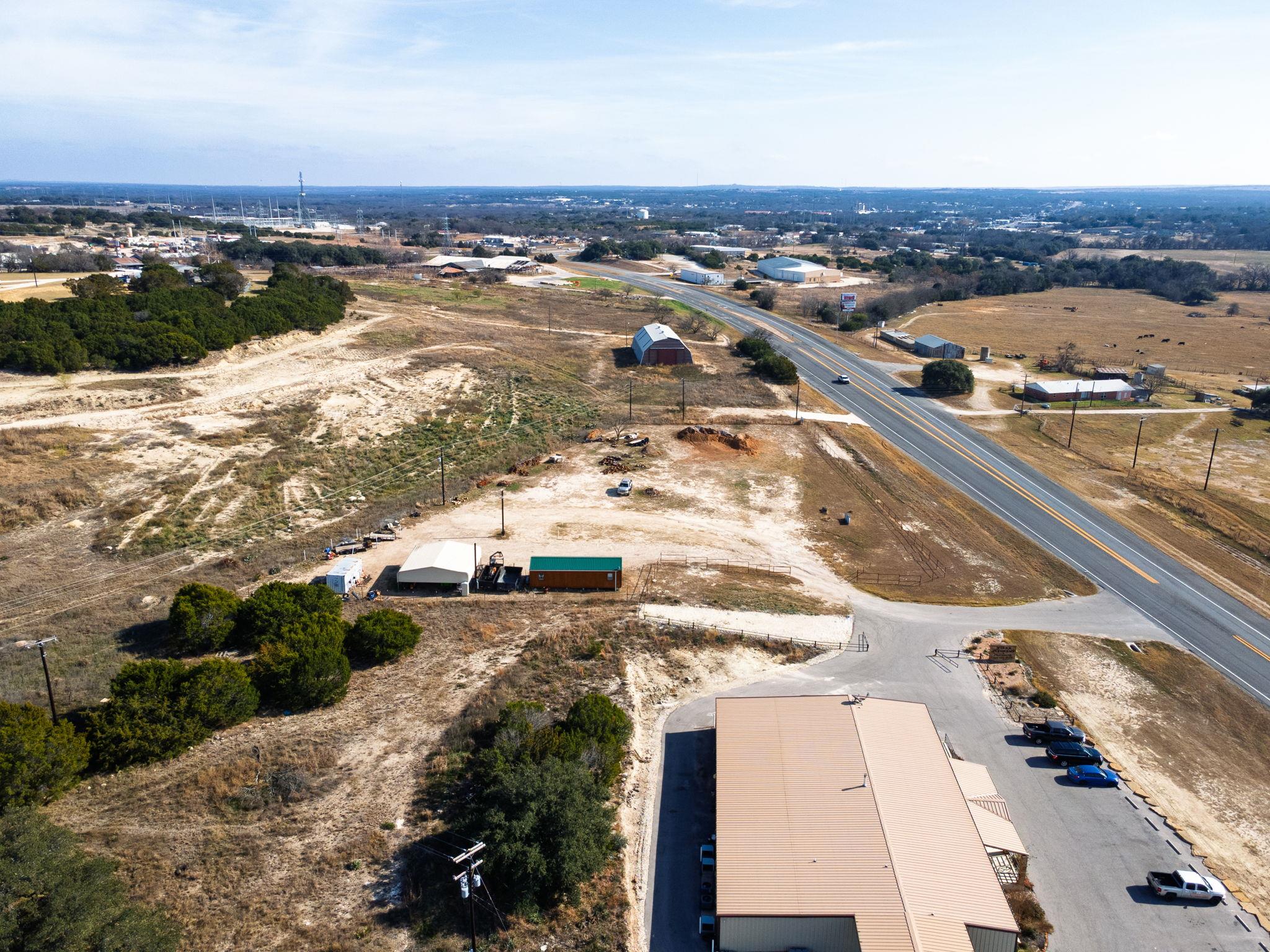 774 N 183 Highway, Lampasas, TX 76550