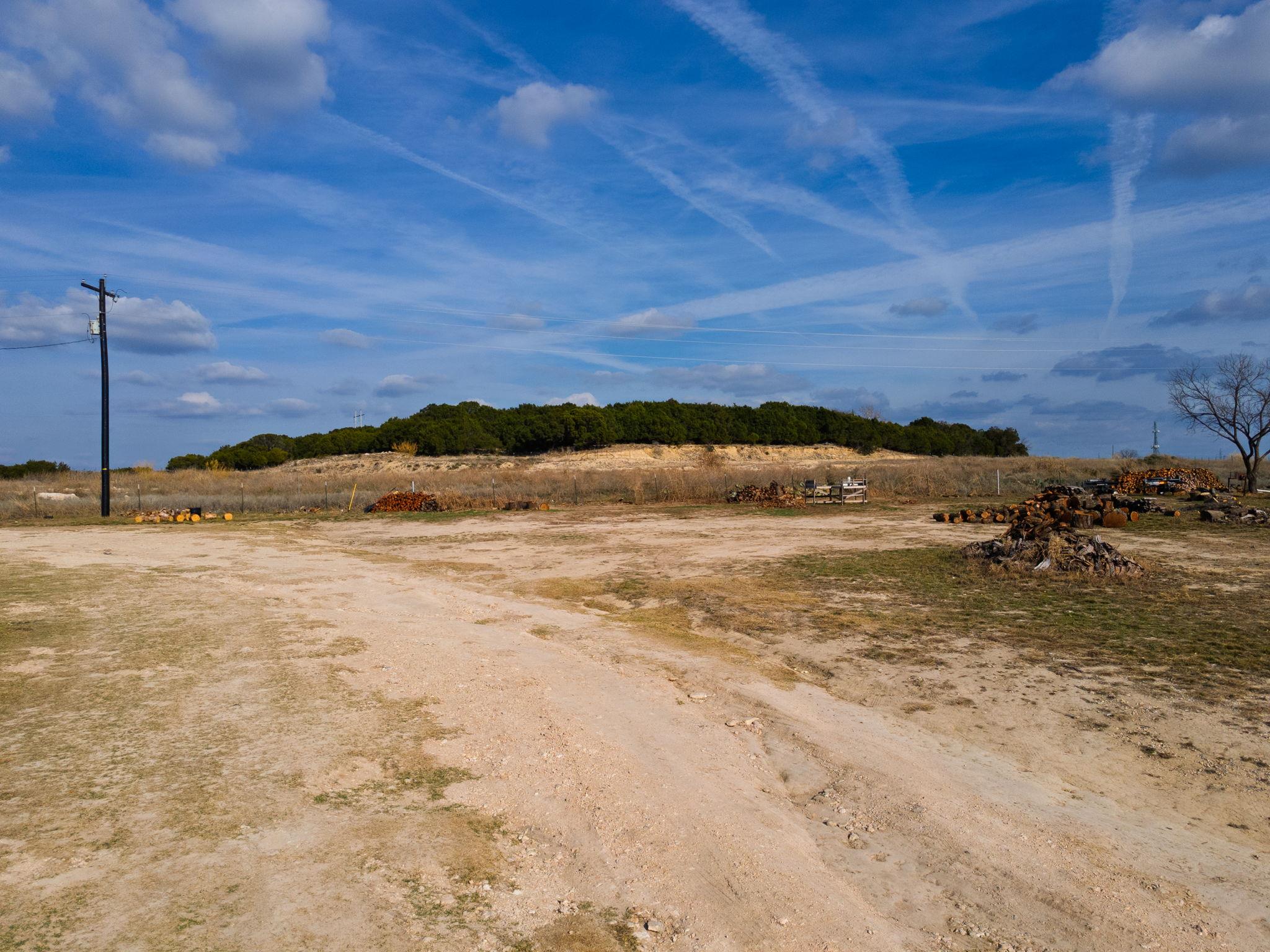 774 N 183 Highway, Lampasas, TX 76550