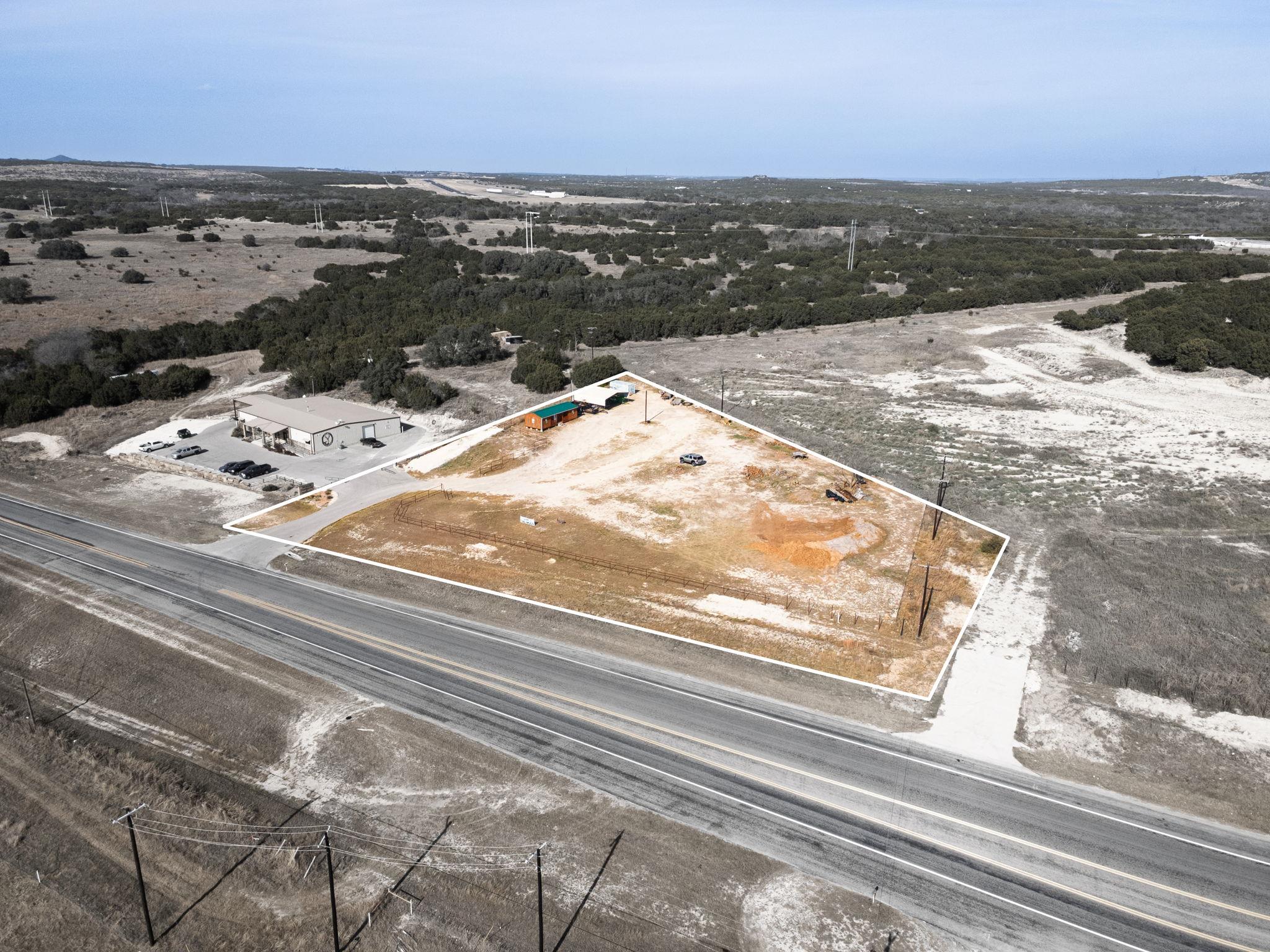 774 N 183 Highway, Lampasas, TX 76550