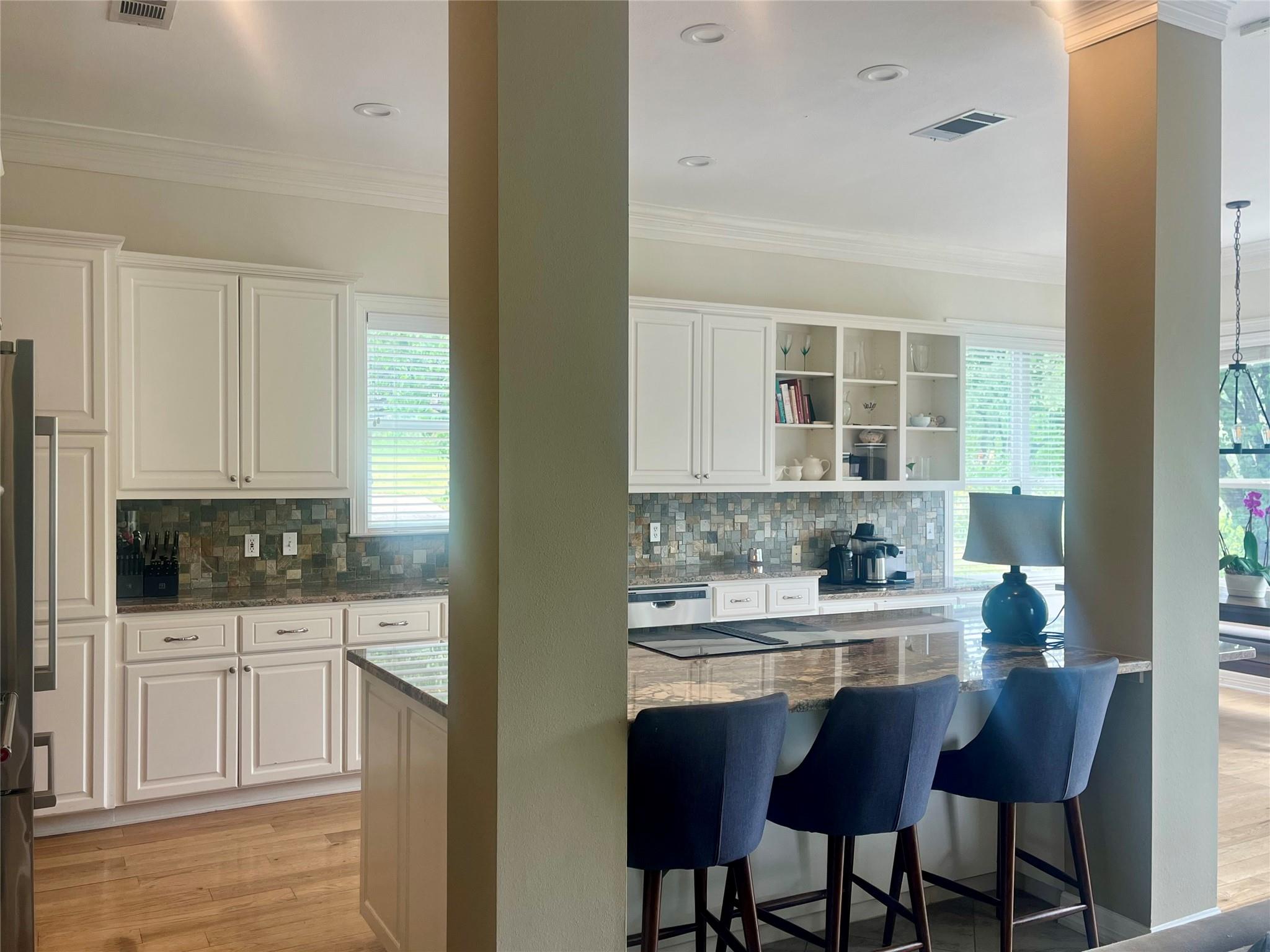 1733 Canonero Dr, Austin, TX 78746