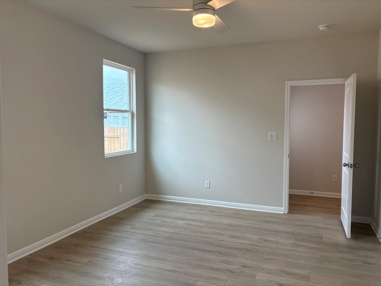 125 Knockout Rose Dr, San Marcos, TX 78666