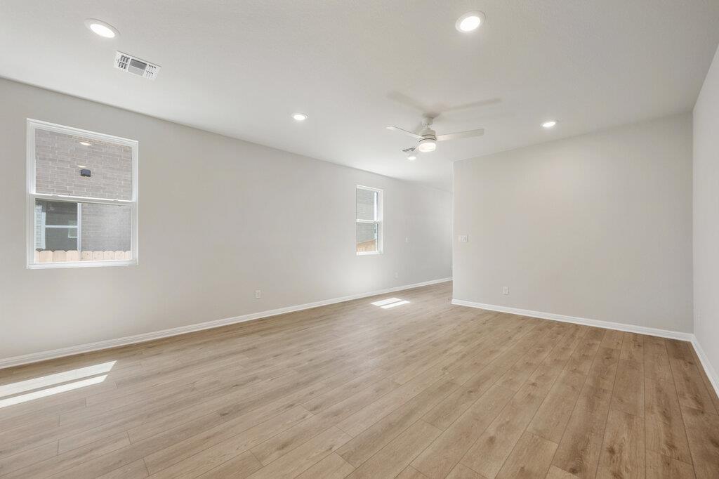 125 Knockout Rose Dr, San Marcos, TX 78666