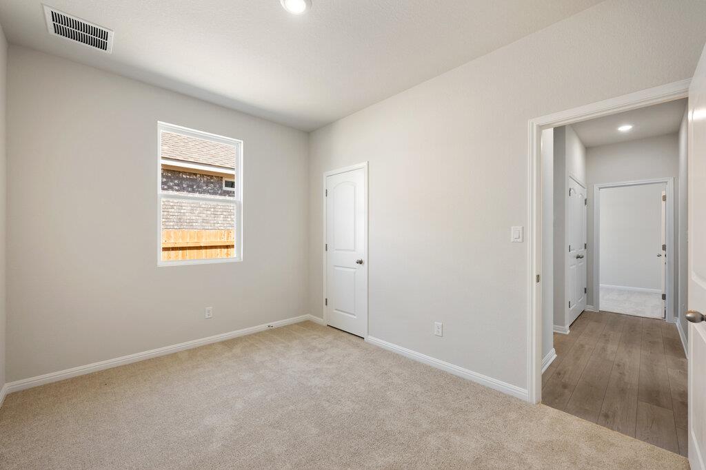 125 Knockout Rose Dr, San Marcos, TX 78666