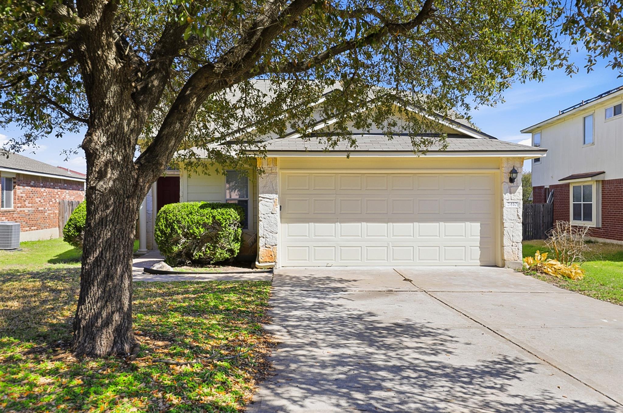 2410 Charlie Harley Dr, Leander, TX 78641