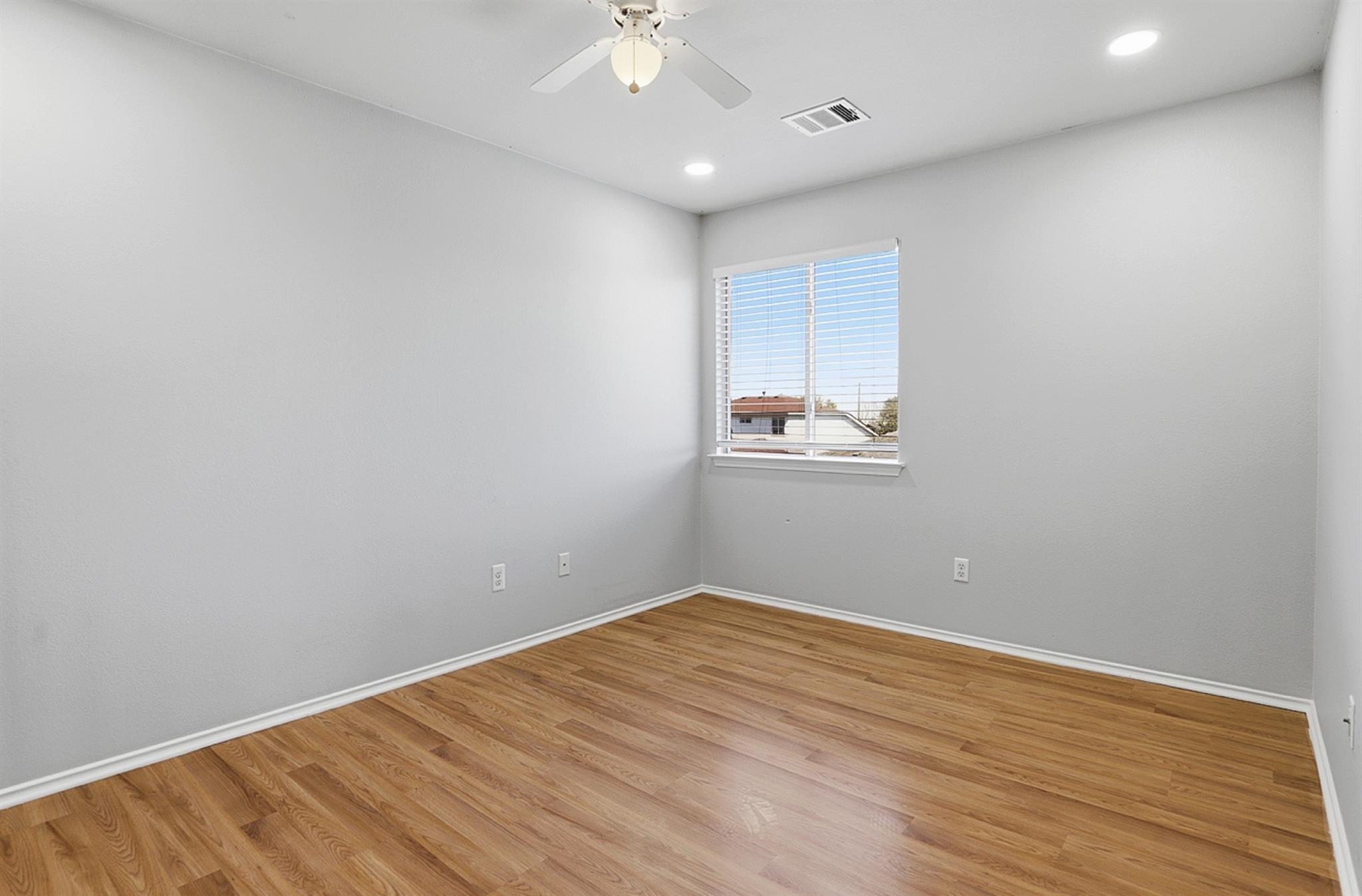 2410 Charlie Harley Dr, Leander, TX 78641