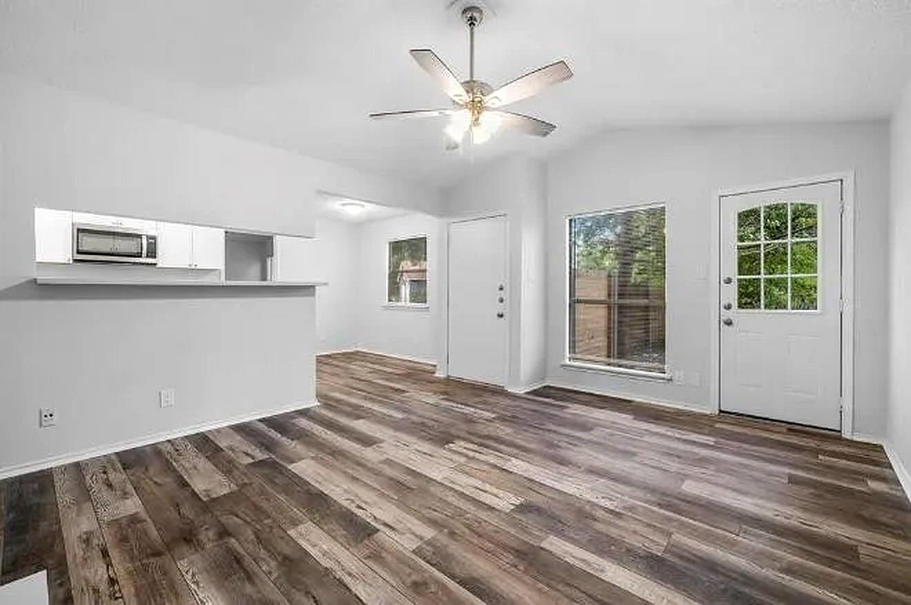 13306 Waverly Ct # A, Austin, TX 78729