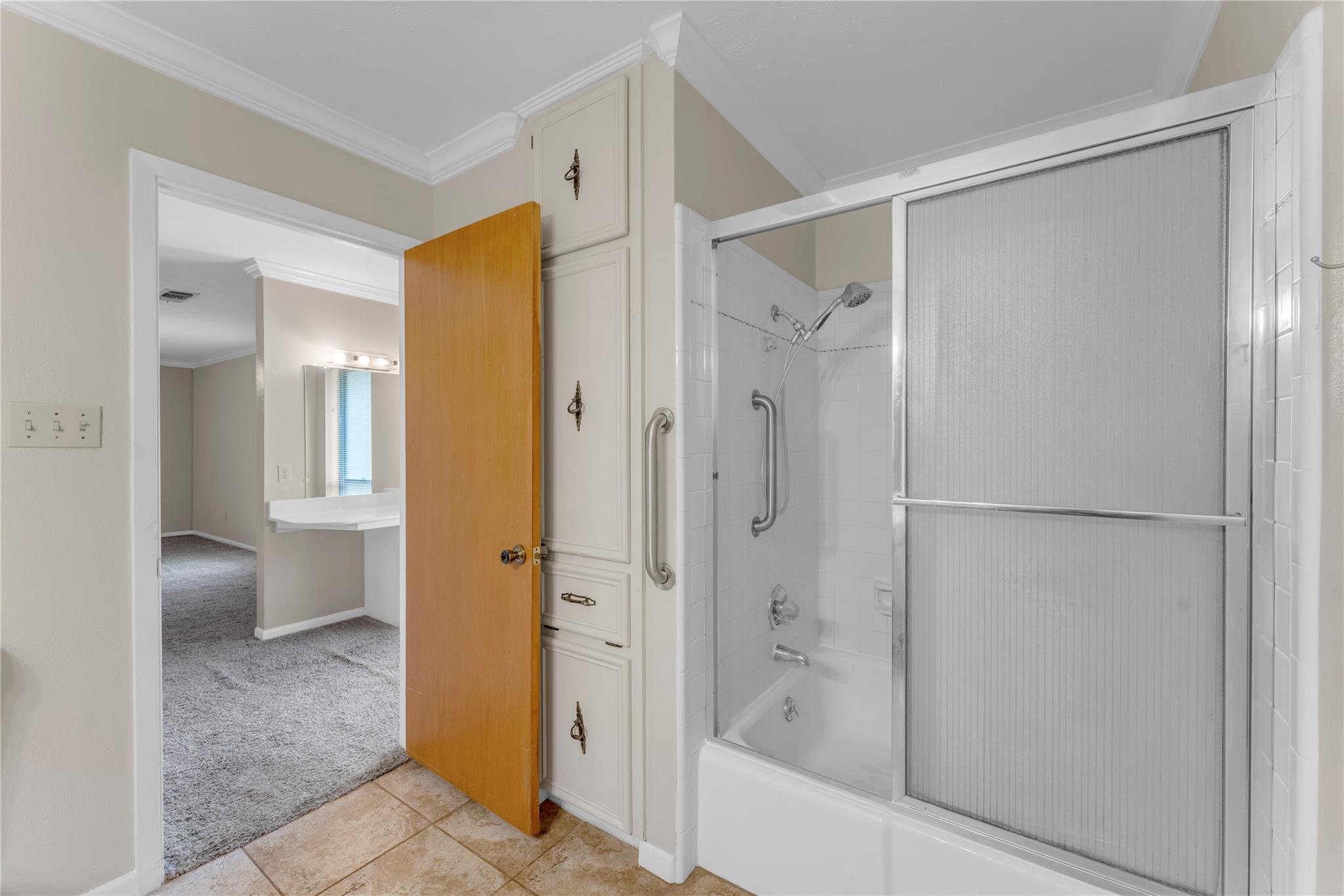 217 Corder Ln, Burnet, TX 78611