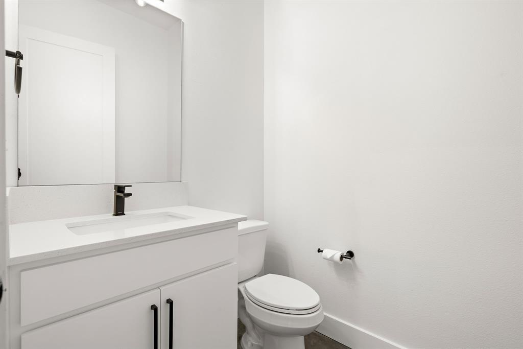 4602 Mount Vernon Dr # B, Austin, TX 78745