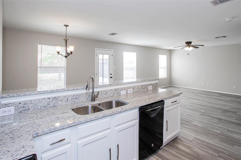 311 Quarter Ave, Buda, TX 78610