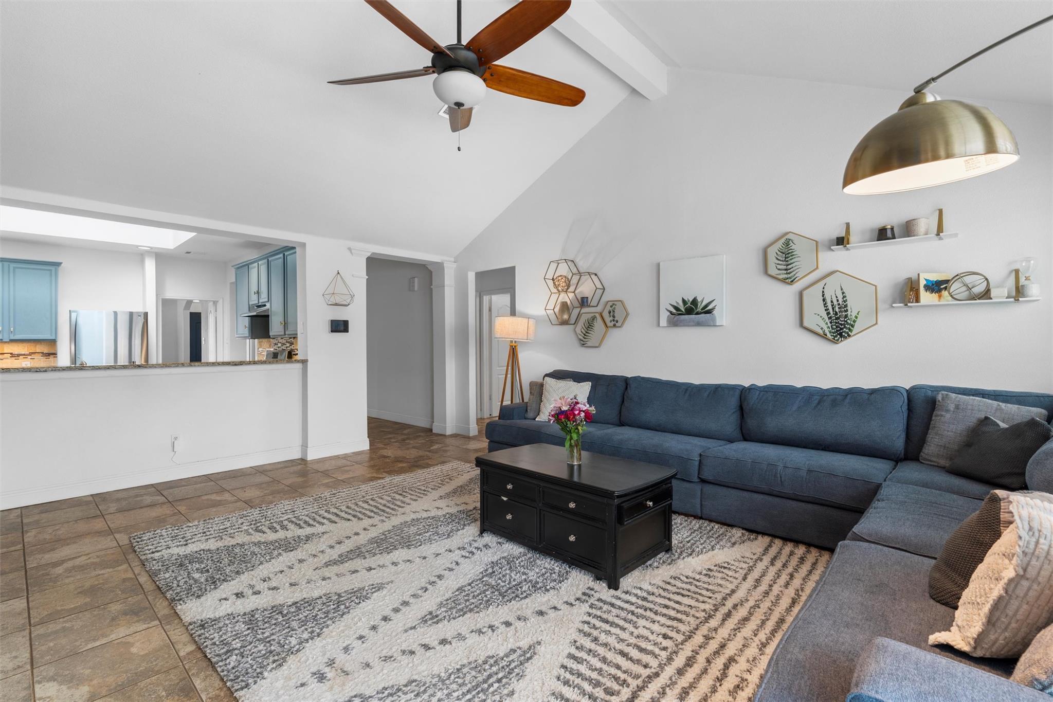 813 Indian Run Dr, Pflugerville, TX 78660