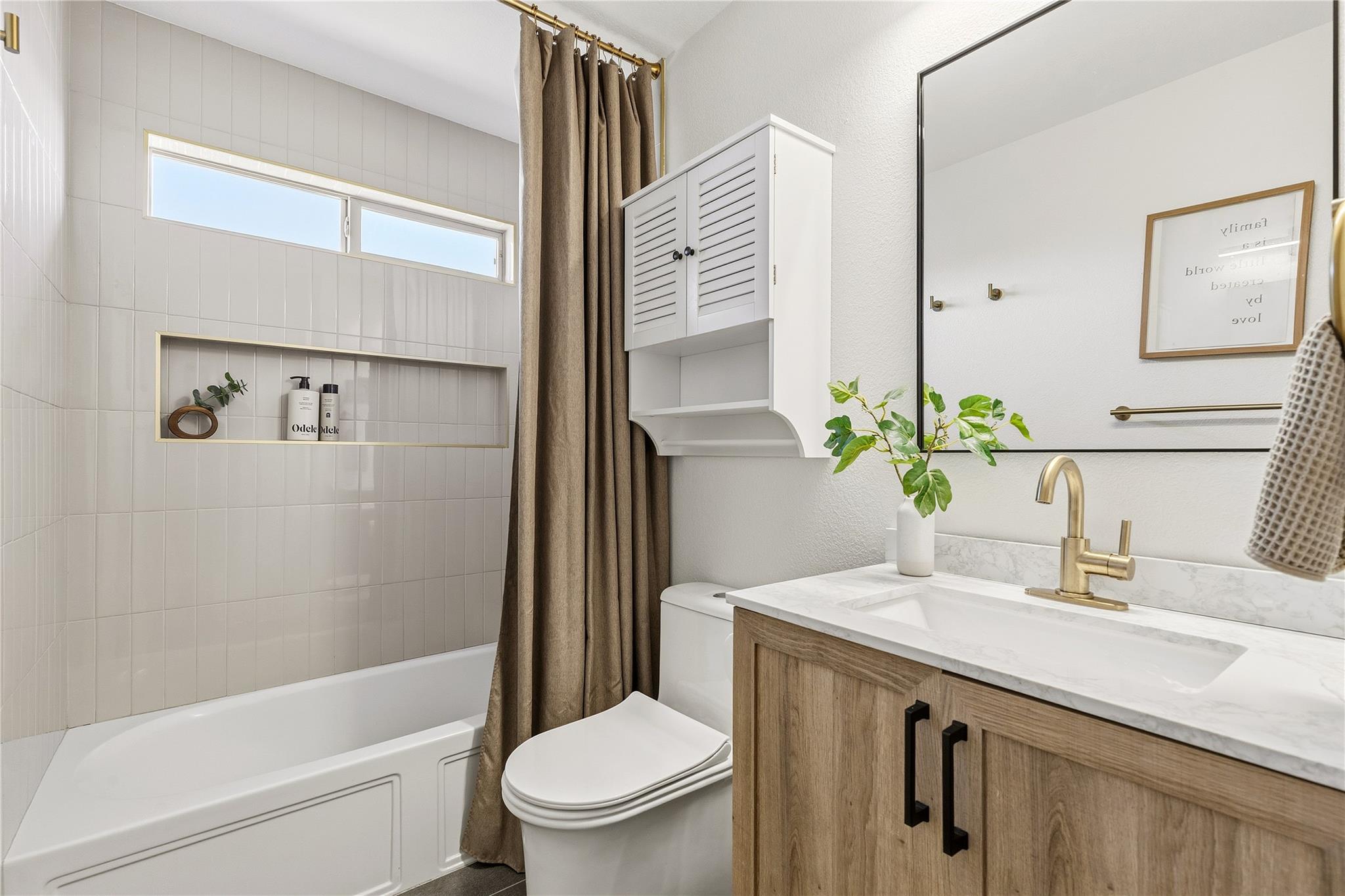 7400 S Glenn St, Austin, TX 78744