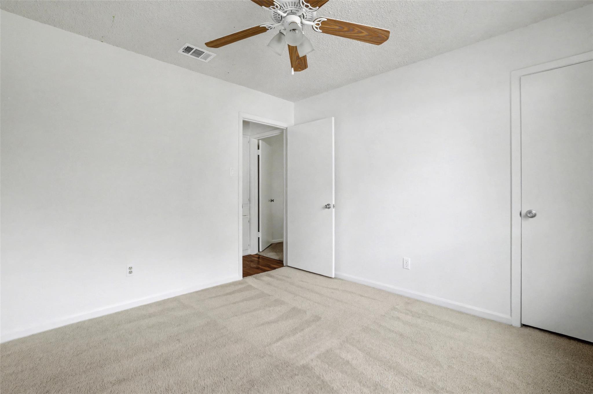 504 Ridgecrest Rd, Georgetown, TX 78628