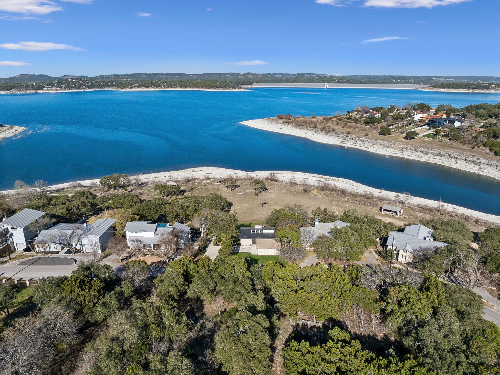 2270 Connie Dr, Canyon Lake, TX 78133