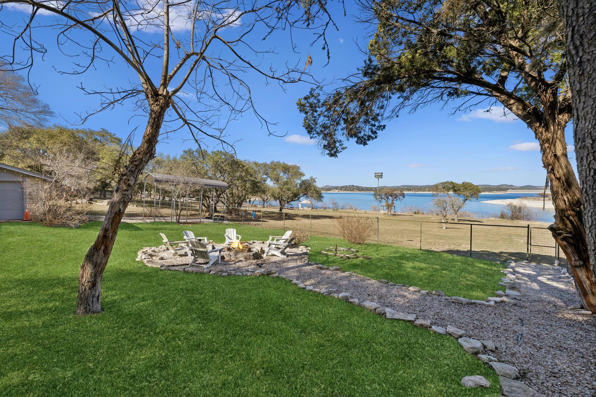 2270 Connie Dr, Canyon Lake, TX 78133