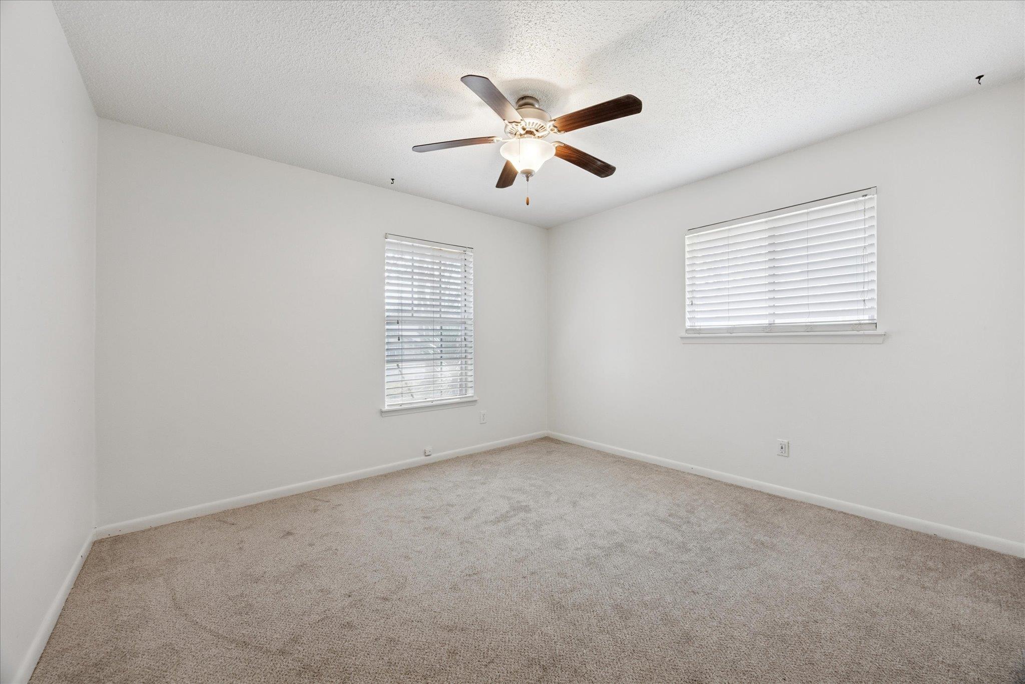 10512 Walnut Bend Dr, Austin, TX 78753