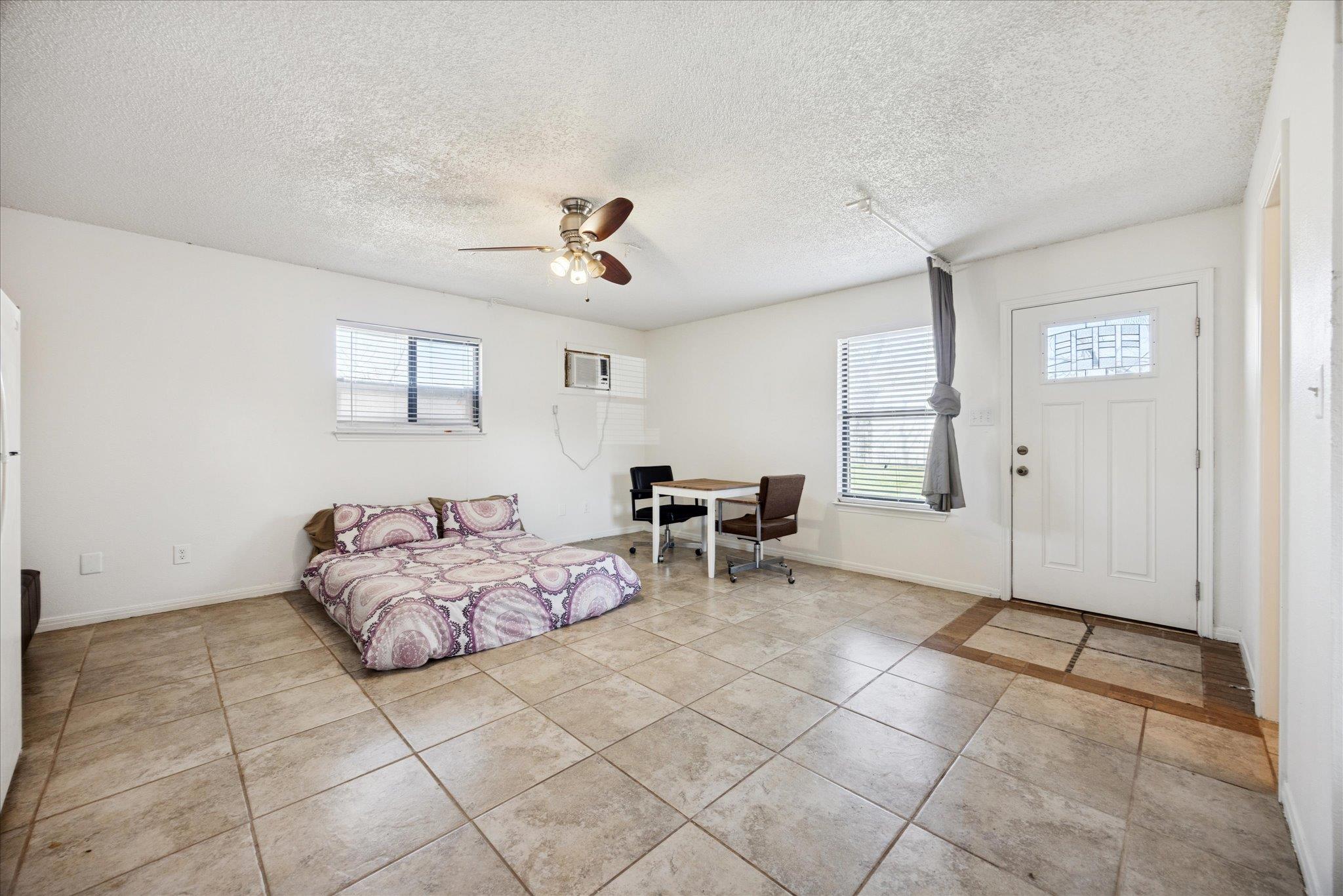 10512 Walnut Bend Dr, Austin, TX 78753