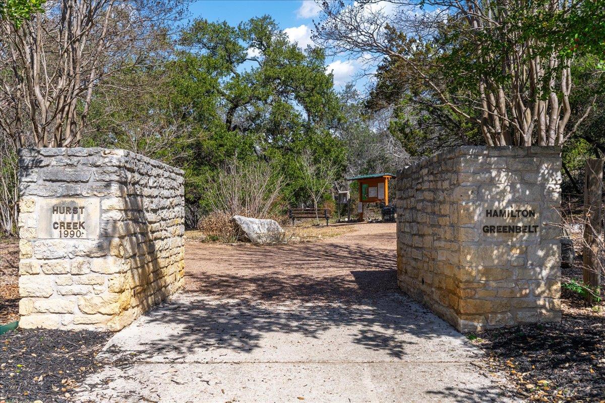 23 Prestonwood Cir, Lakeway, TX 78734