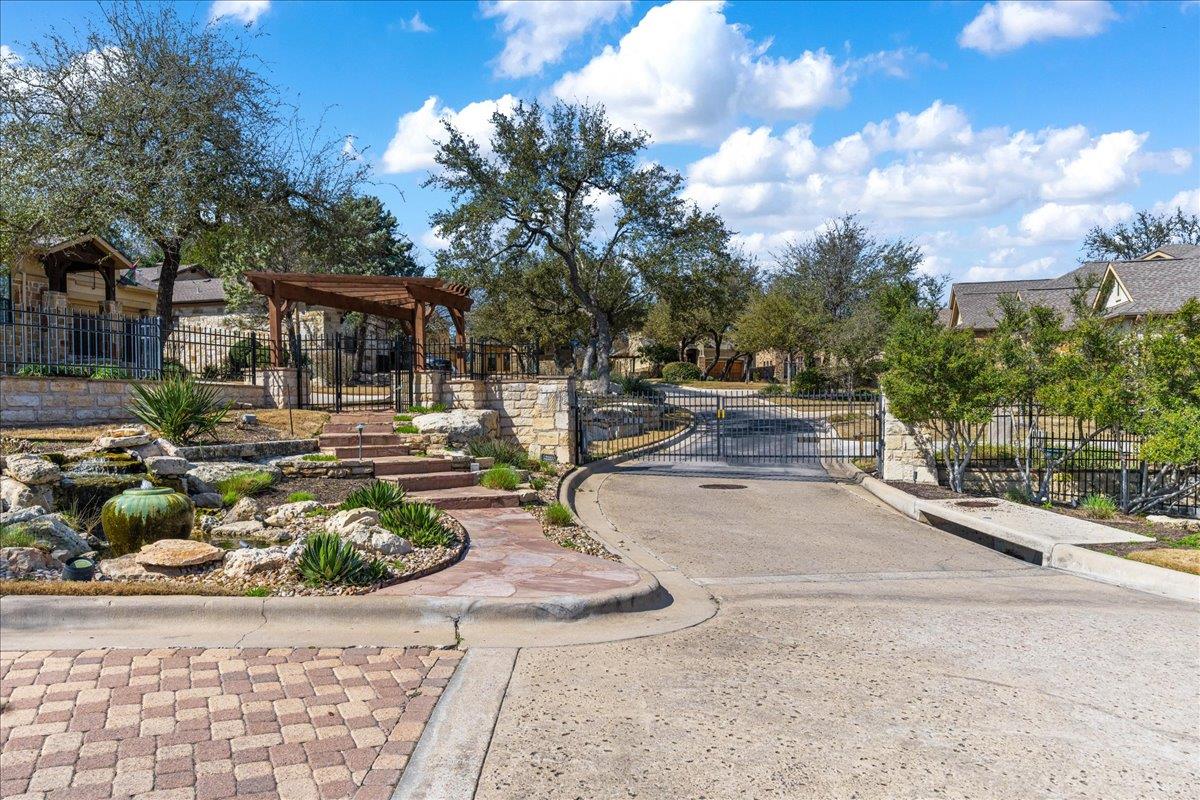 23 Prestonwood Cir, Lakeway, TX 78734