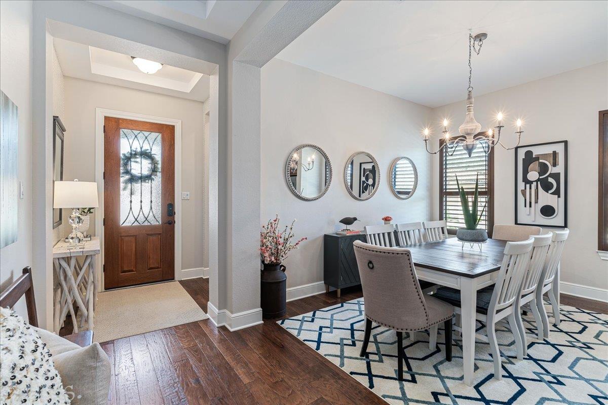 23 Prestonwood Cir, Lakeway, TX 78734