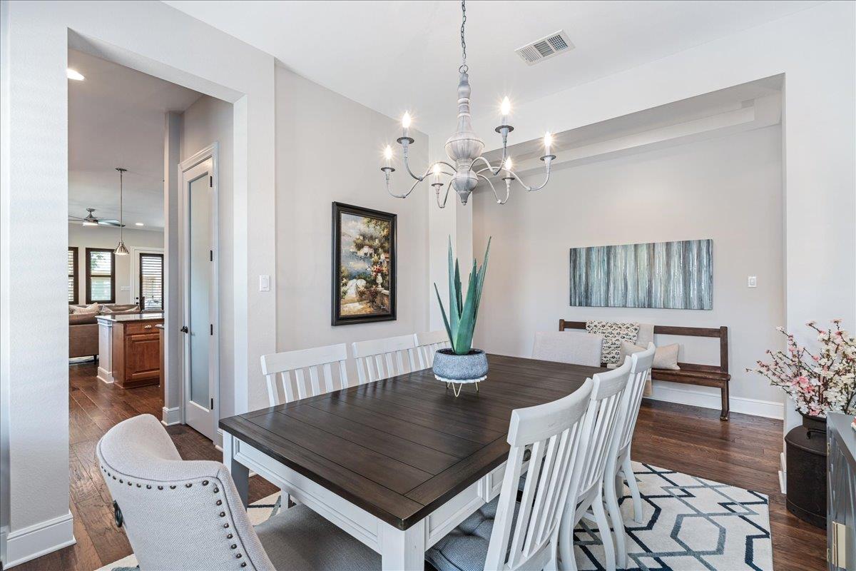 23 Prestonwood Cir, Lakeway, TX 78734