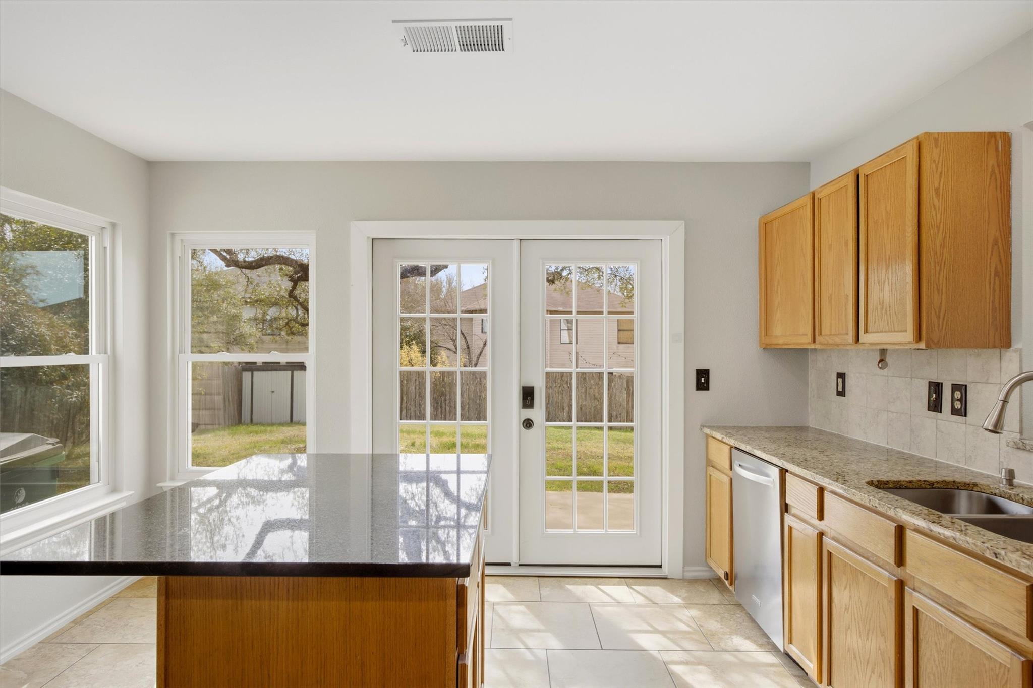 1802 Carriage Club Dr, Cedar Park, TX 78613