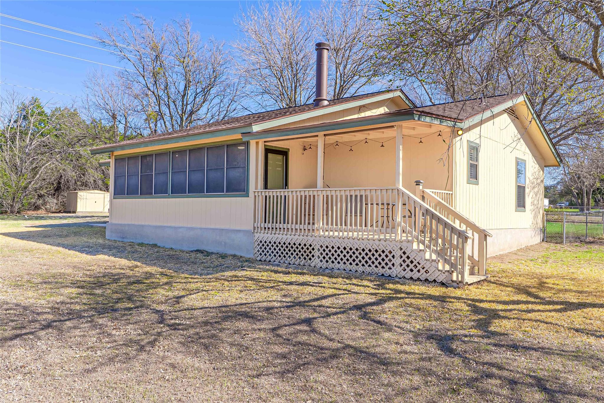 830 Live Oak Trl, Liberty Hill, TX 78642