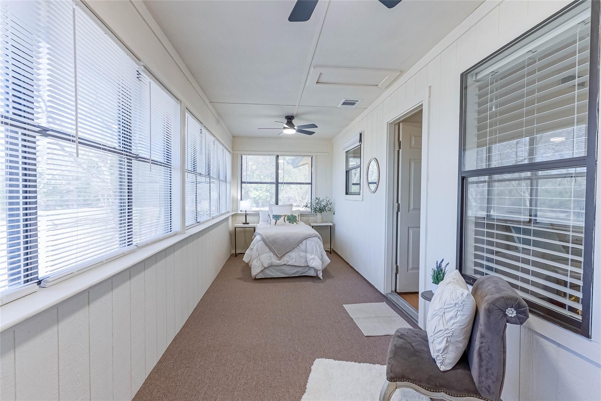 830 Live Oak Trl, Liberty Hill, TX 78642