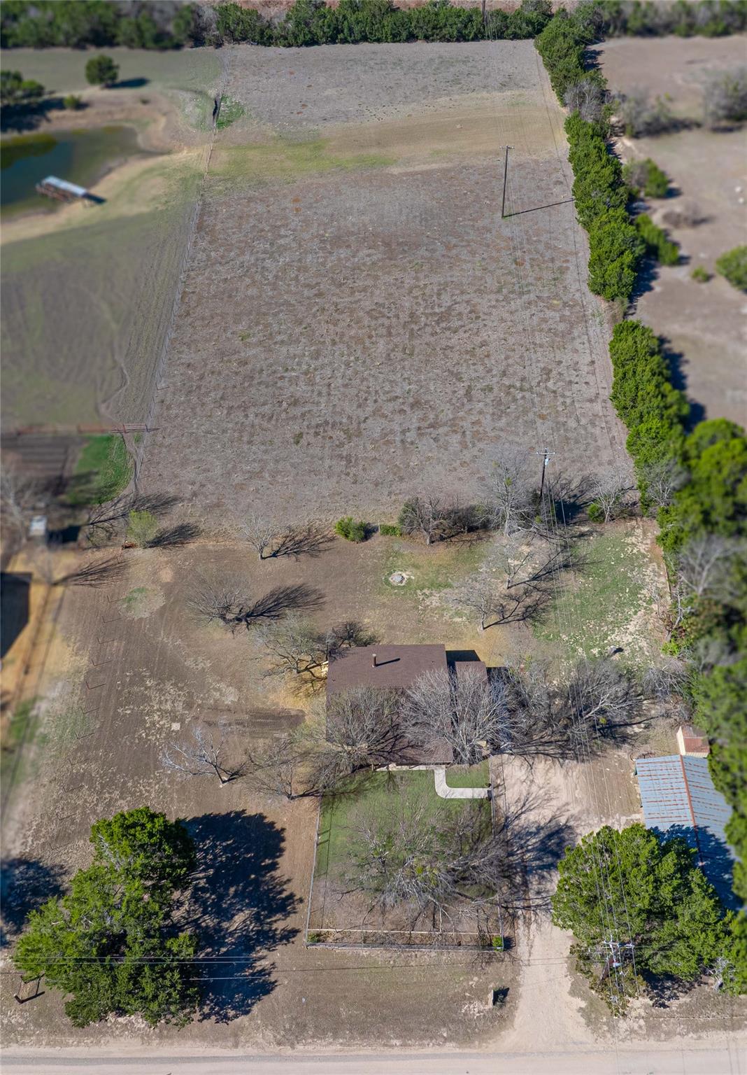 830 Live Oak Trl, Liberty Hill, TX 78642