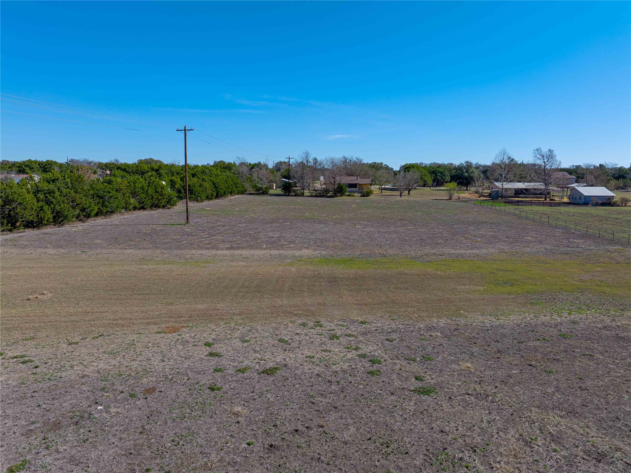 830 Live Oak Trl, Liberty Hill, TX 78642