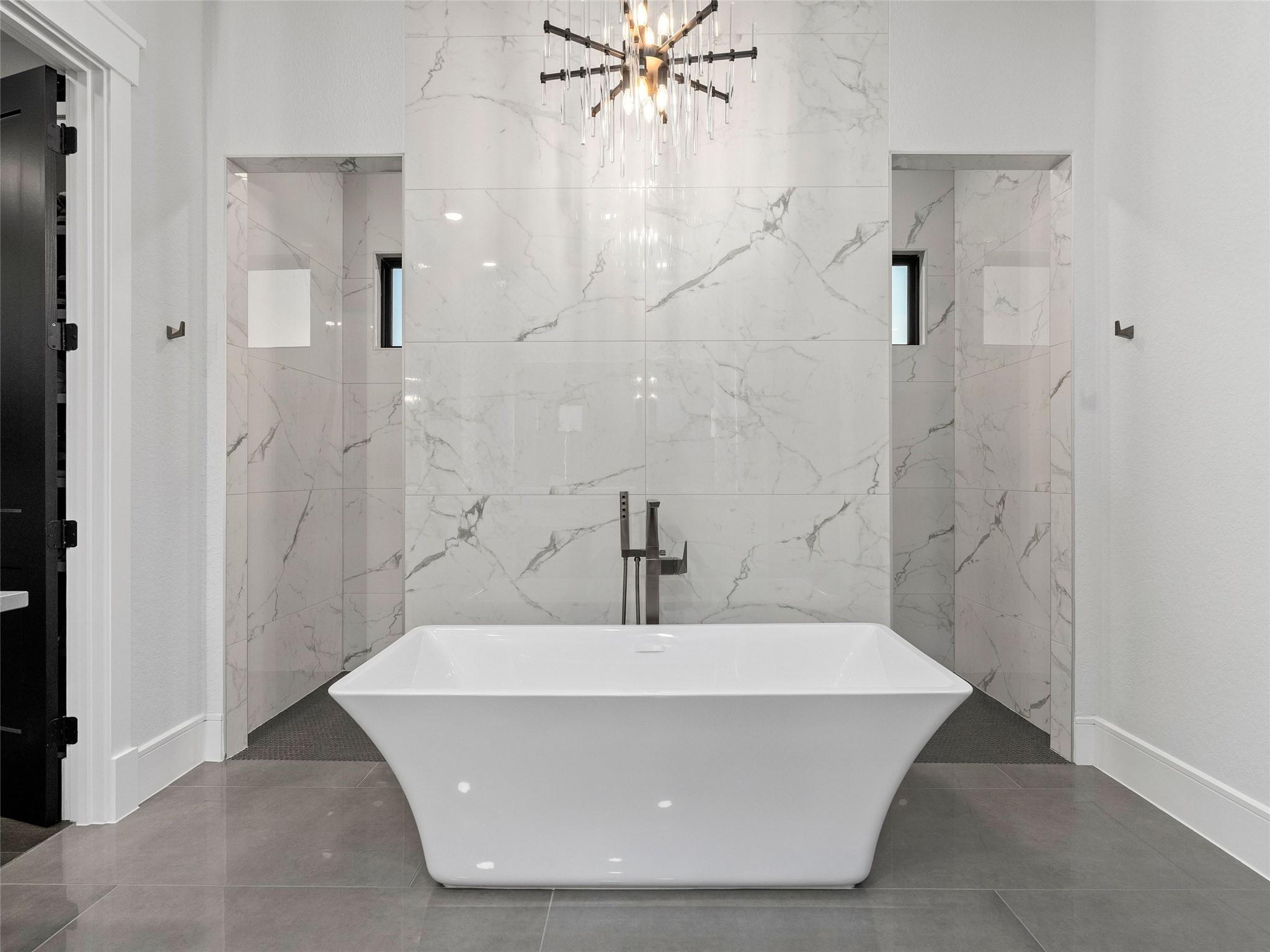 1709 Paradise Pkwy, Canyon Lake, TX 78133