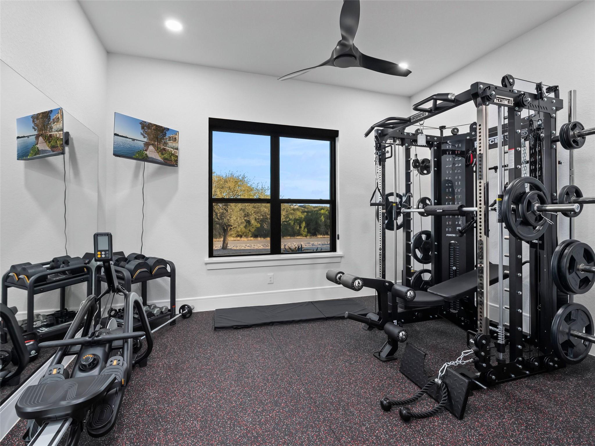 1709 Paradise Pkwy, Canyon Lake, TX 78133