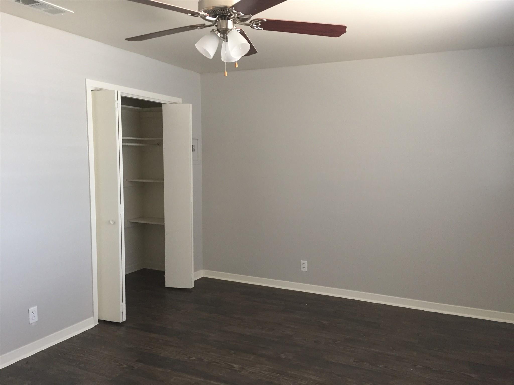 5607 Sunshine Dr # 107, Austin, TX 78756