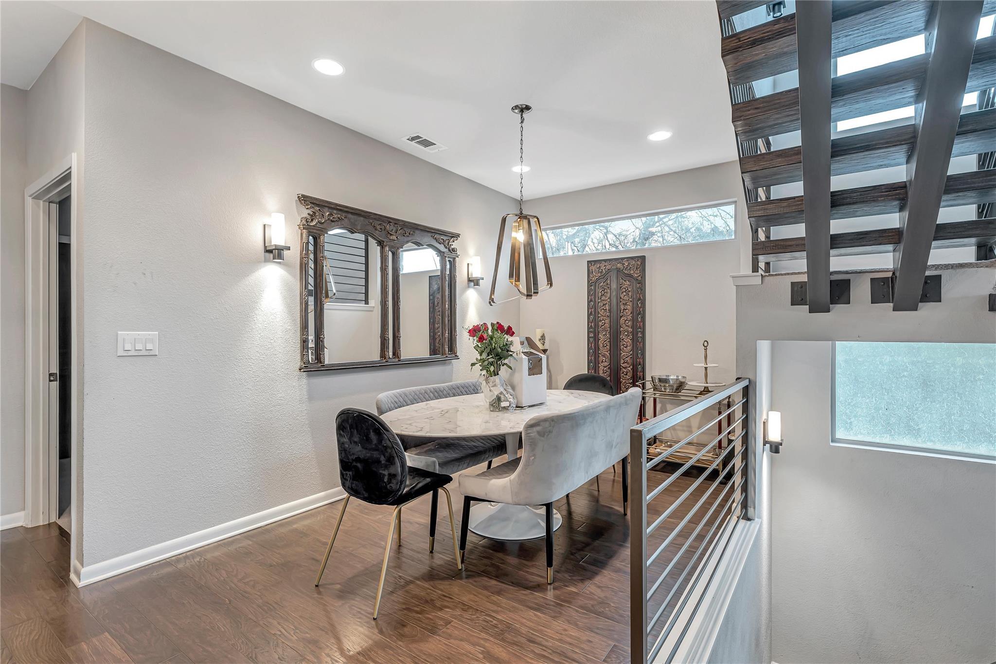 1142 Lost Creek Blvd # 12, Austin, TX 78746