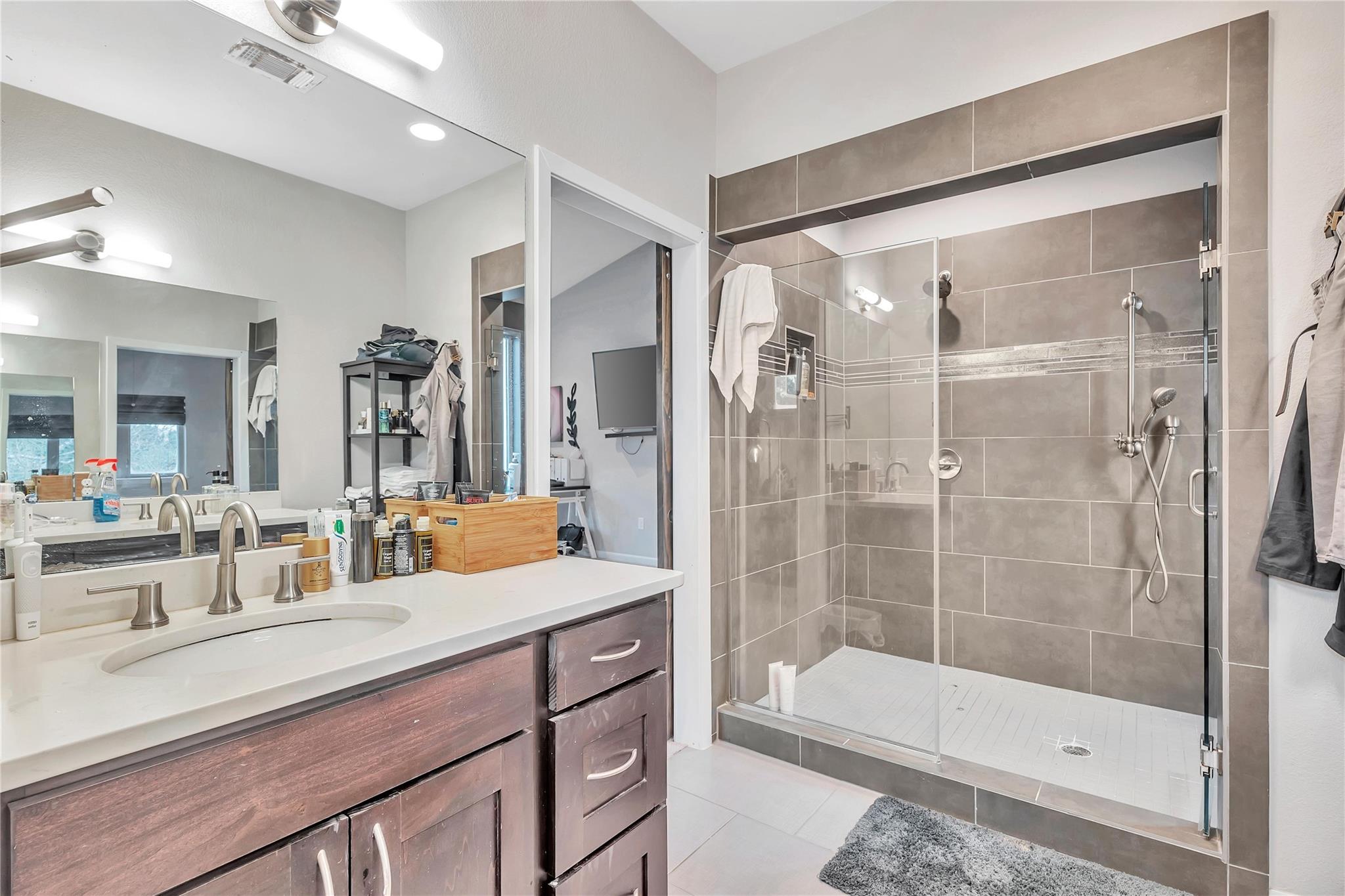 1142 Lost Creek Blvd # 12, Austin, TX 78746