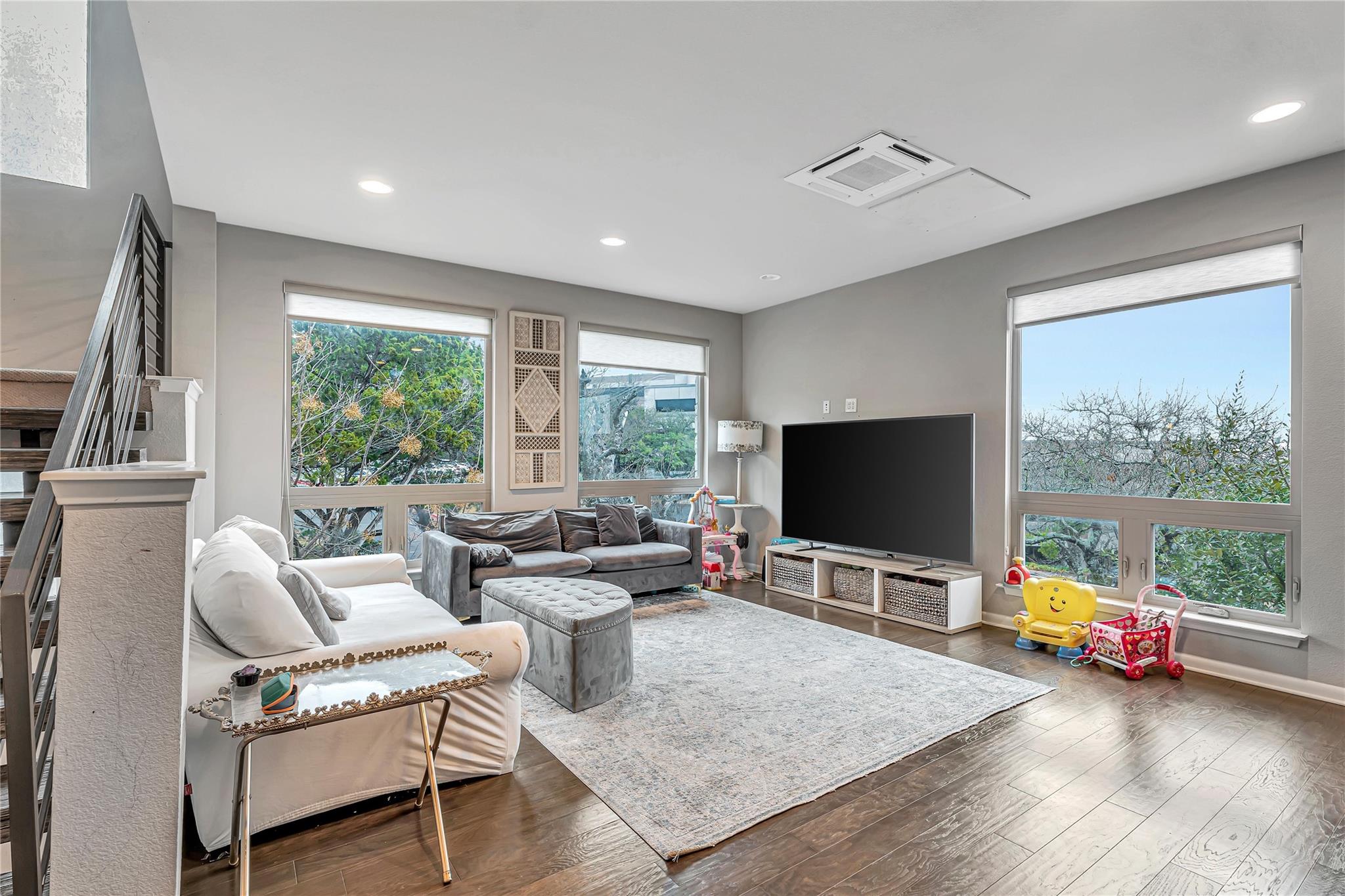 1142 Lost Creek Blvd # 12, Austin, TX 78746