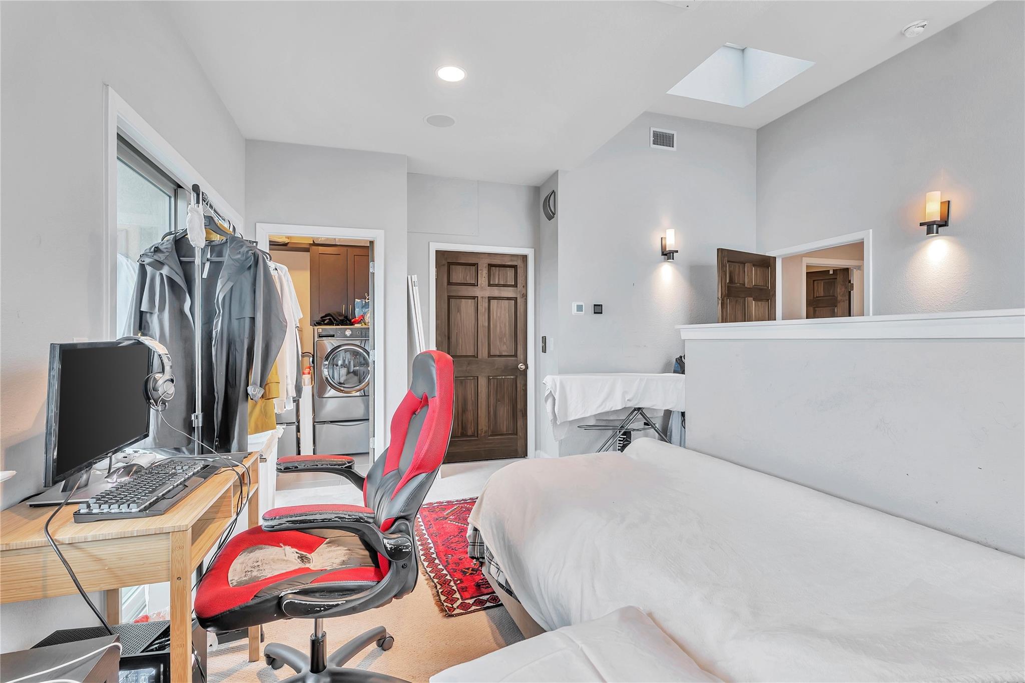 1142 Lost Creek Blvd # 12, Austin, TX 78746