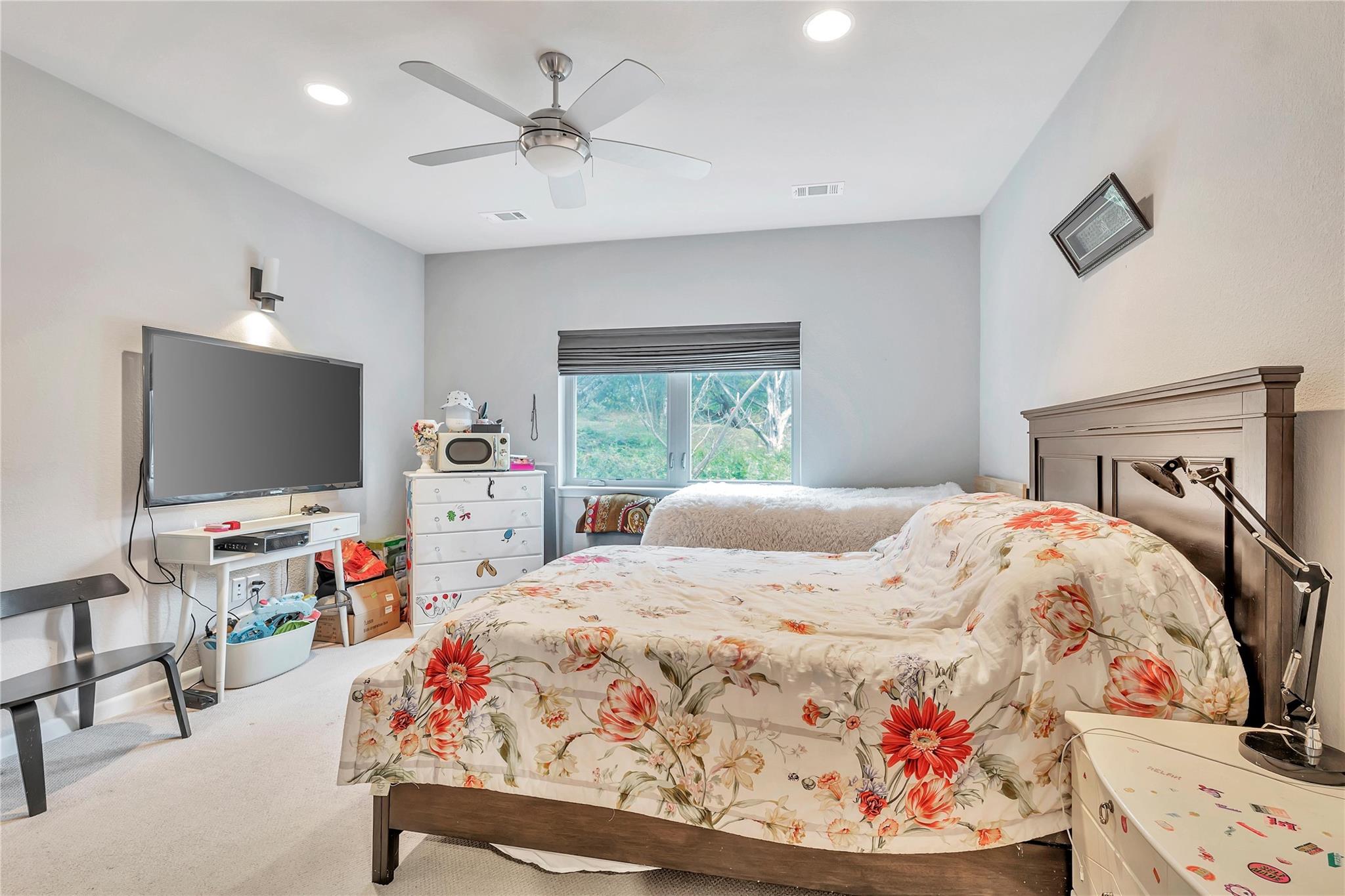 1142 Lost Creek Blvd # 12, Austin, TX 78746