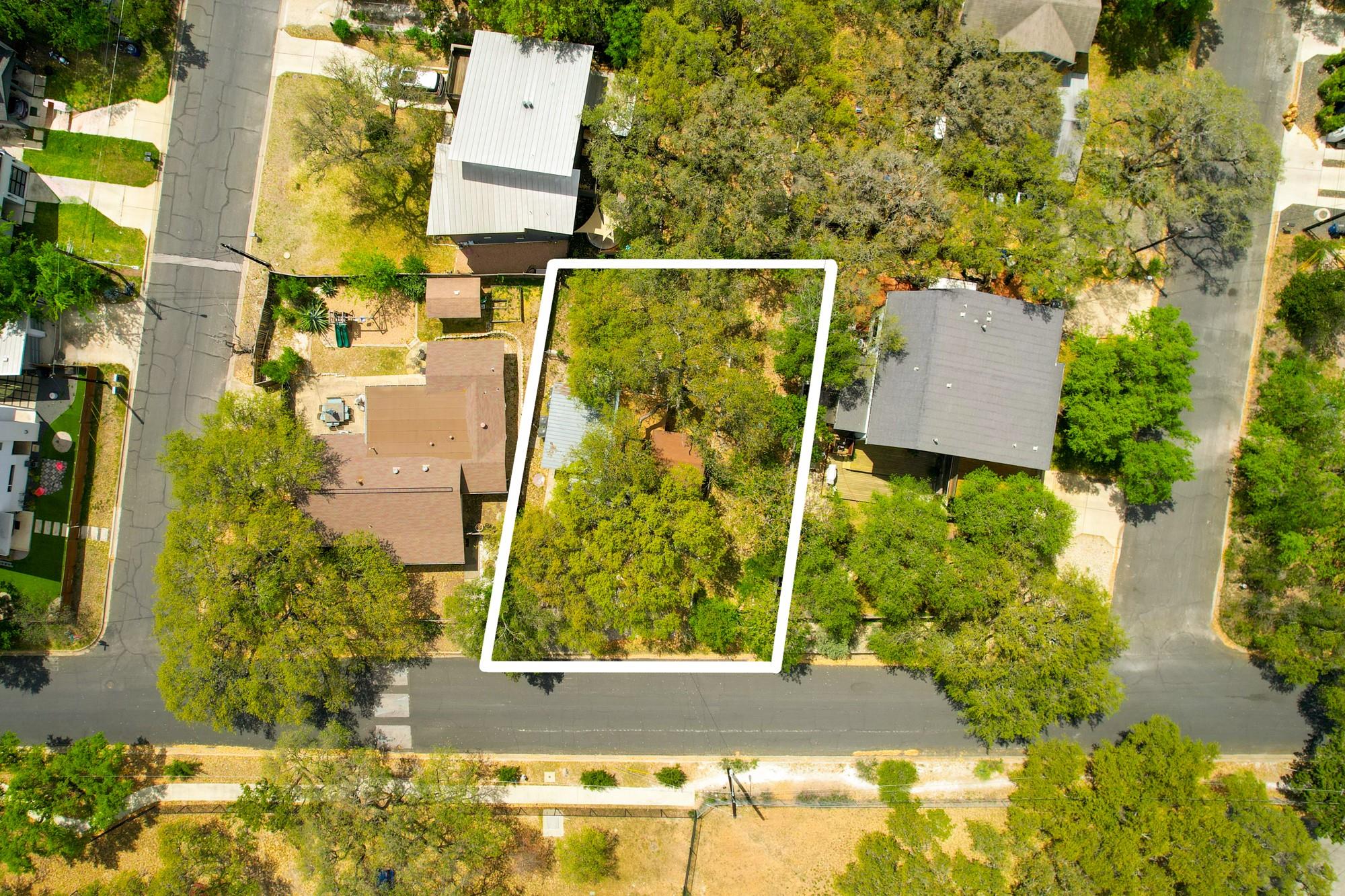 703 Herndon Ln, Austin, TX 78704