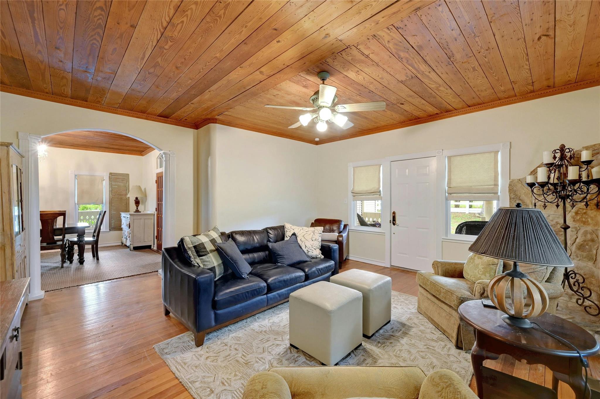 23351 FM 150 W, Driftwood, TX 78619