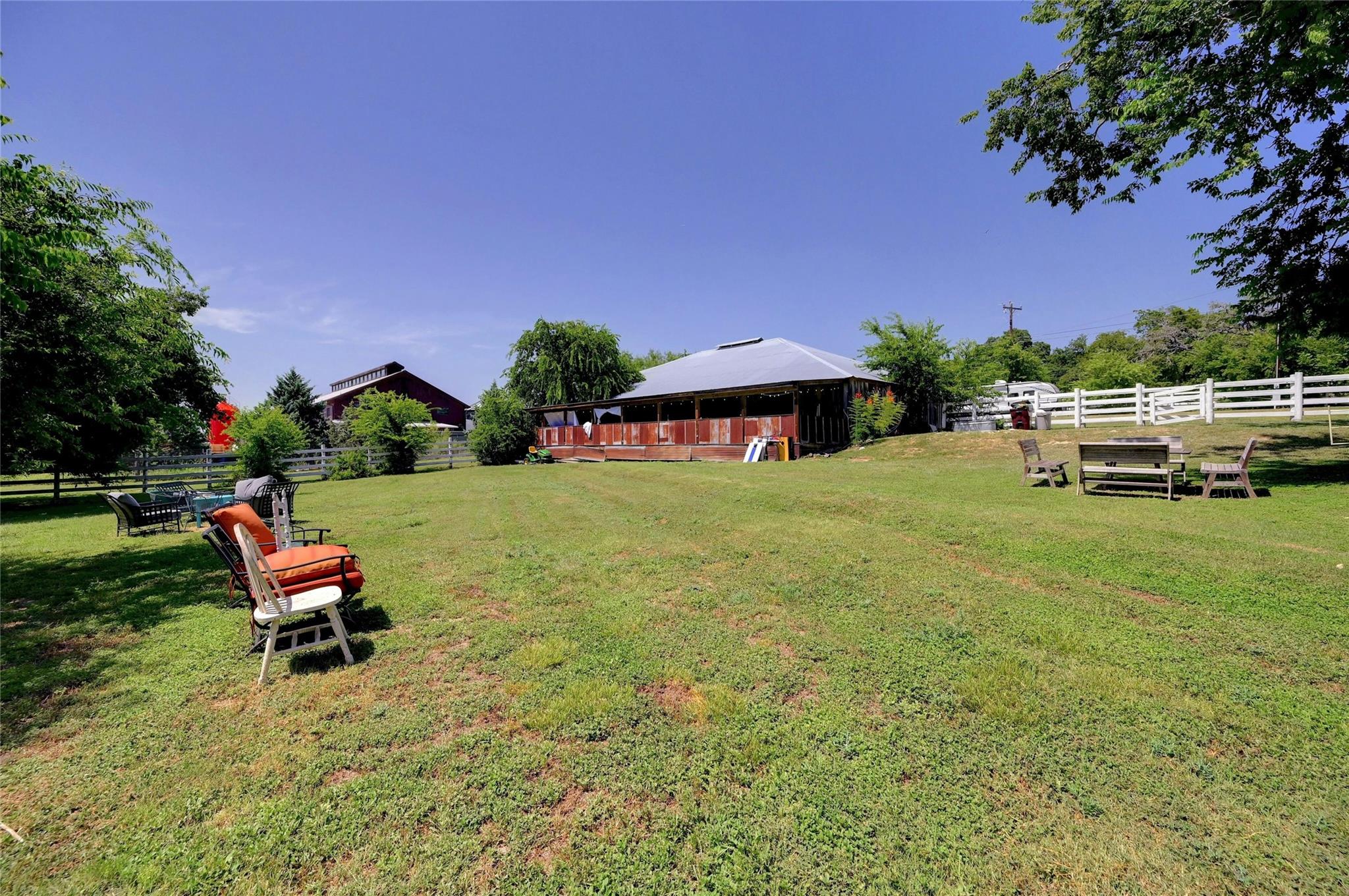 23351 FM 150 W, Driftwood, TX 78619