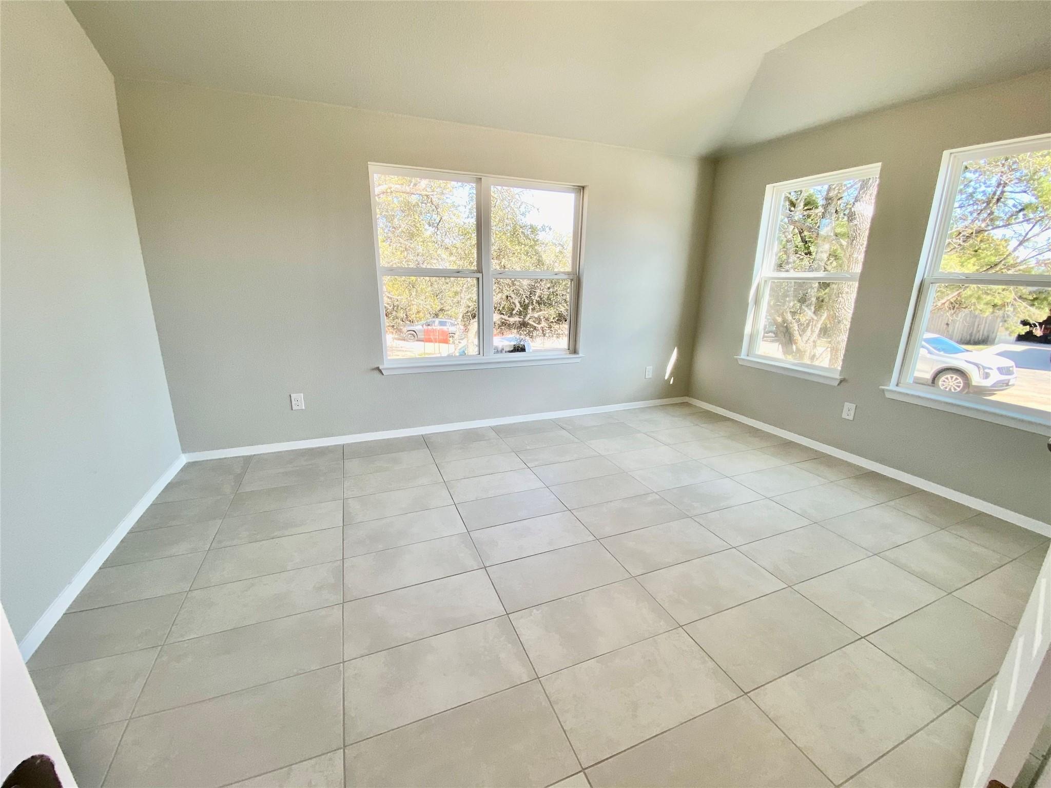 3702 Austin Cv, Lago Vista, TX 78645