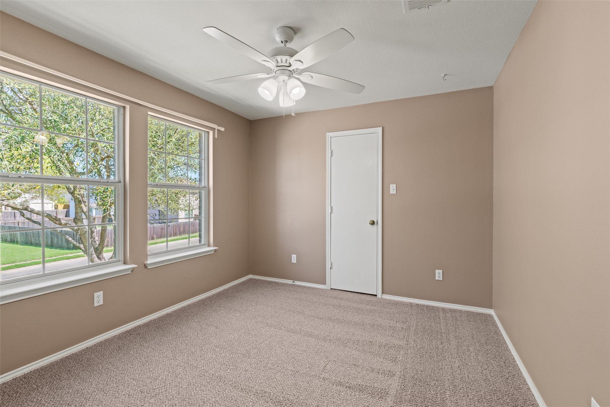 1527 Apollo Cir, Round Rock, TX 78664