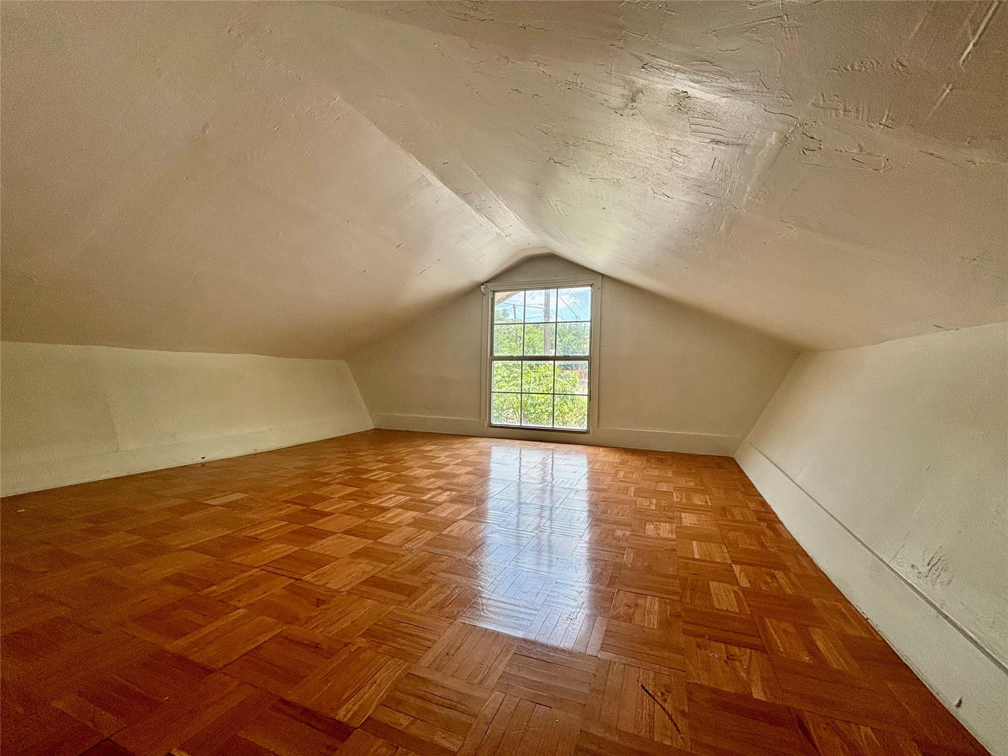 1205 Olander St, Austin, TX 78702