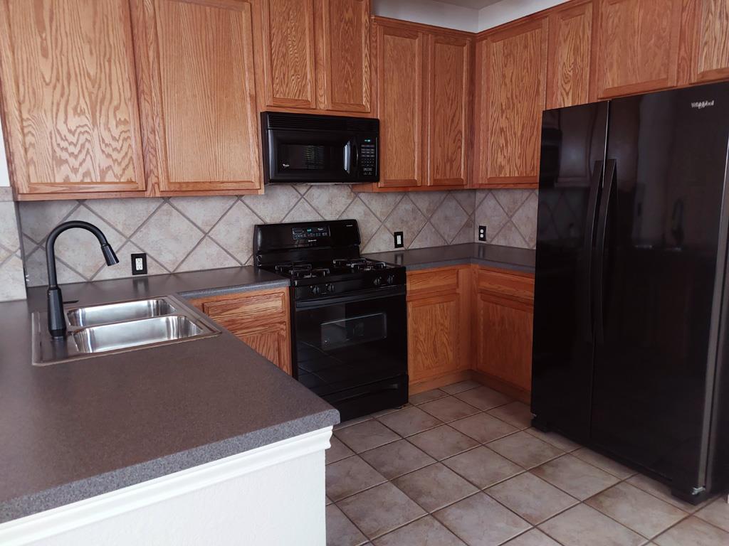 8518 Cahill Dr # 43, Austin, TX 78729