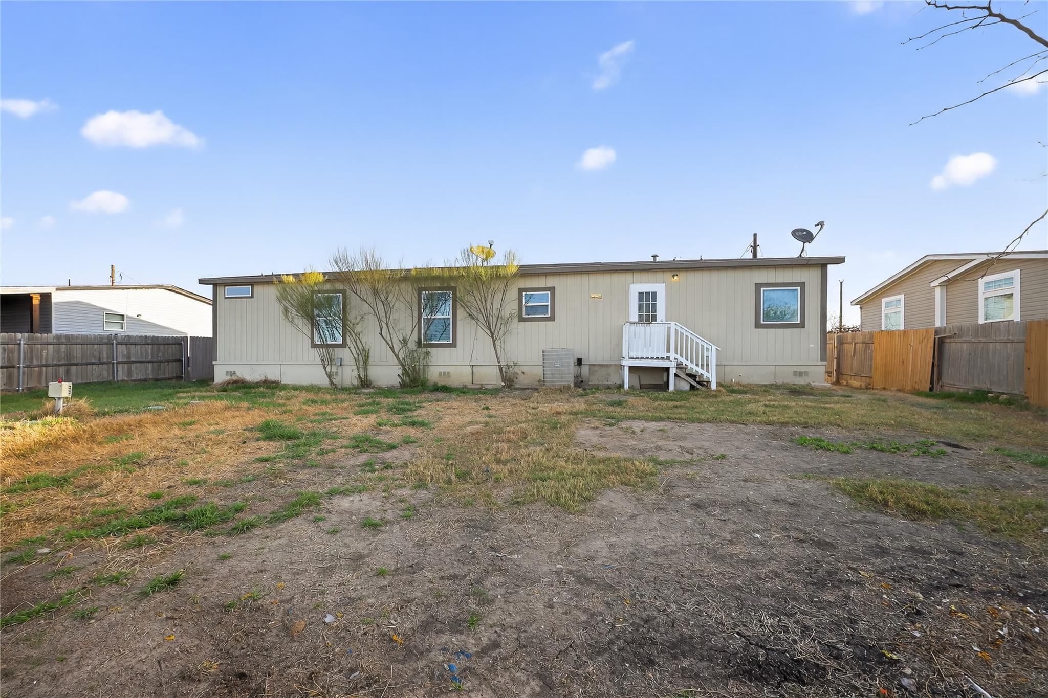 2674 Cotton Gin Rd, Kyle, TX 78640